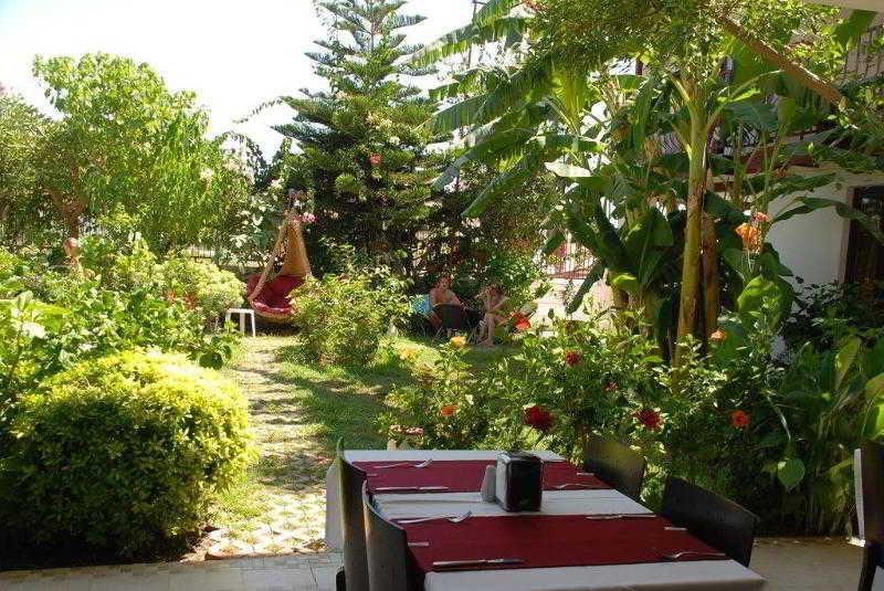 Side Elis Hotel Bagian luar foto
